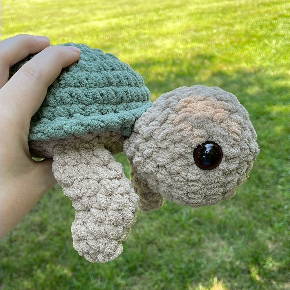 Sea Turtle Stuffie Amigurumi Sea Turtle Plushie Handmade Crochet - Picture 7 of 8